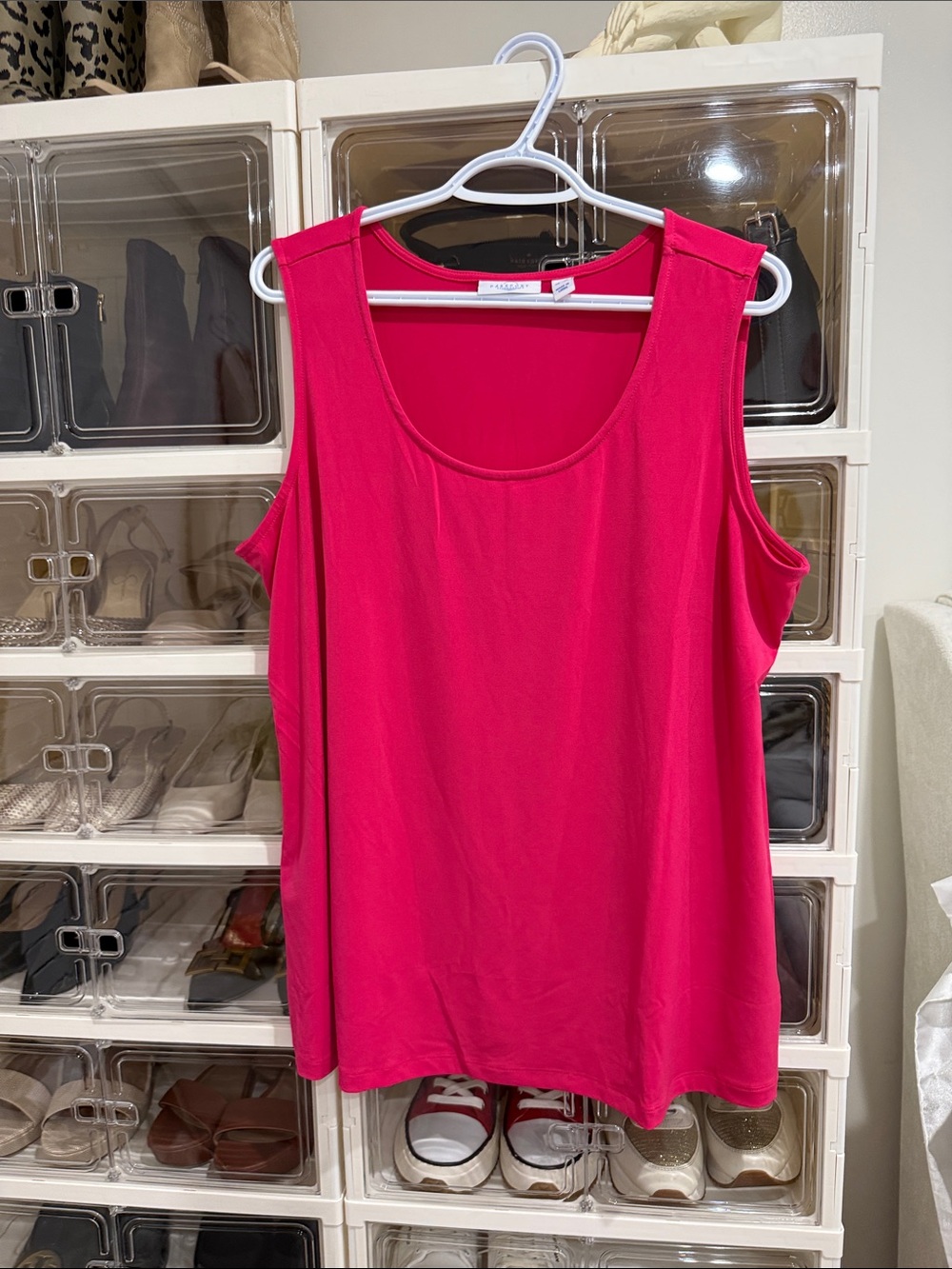 Pasaporte by Susan graver  Hot Pink Scoop Neck Tank